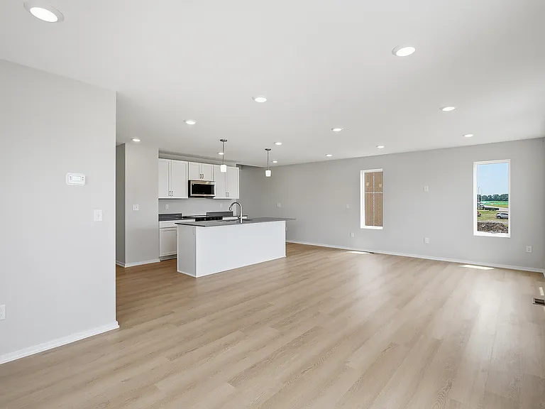 1424 SE Vantage Point Dr — Photo 15