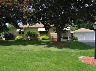 1105 Willowbrook Rd, New Castle, PA 16101