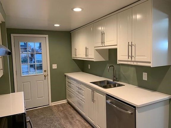 Completely brand new kitchen