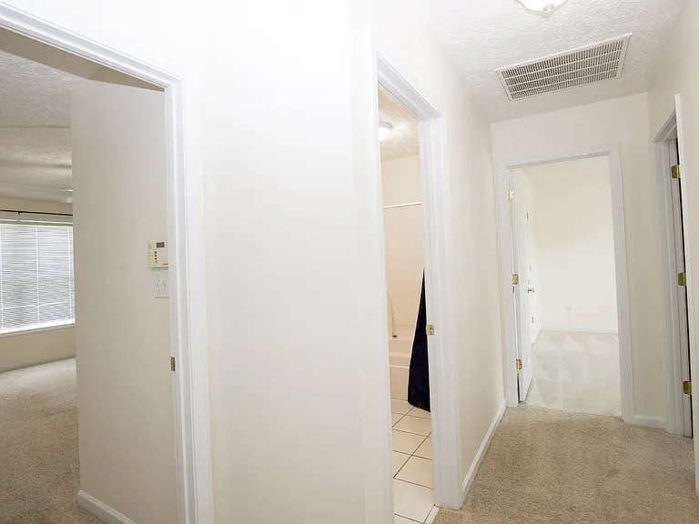 106 Harvest Ln — Photo 30