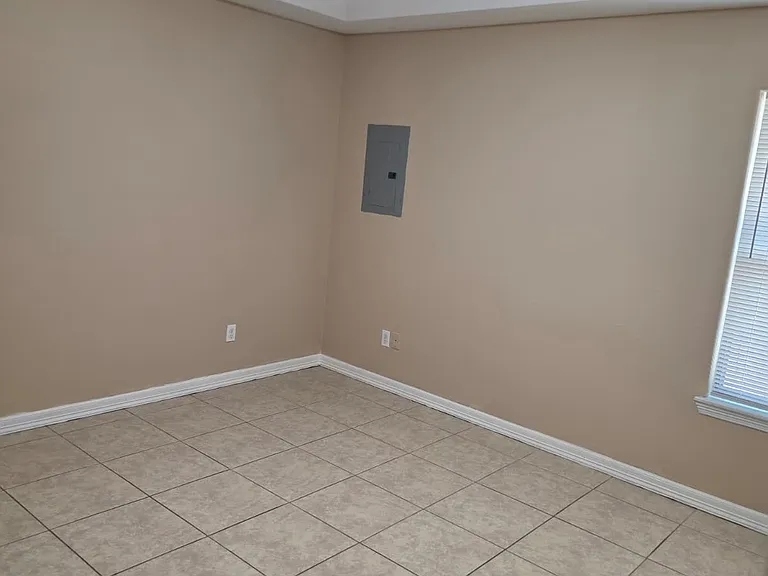411 Pirul St #1 — Photo 12