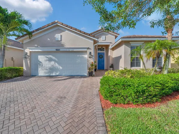 9665 SW Flowermound Circle, Port St Lucie, FL 34987