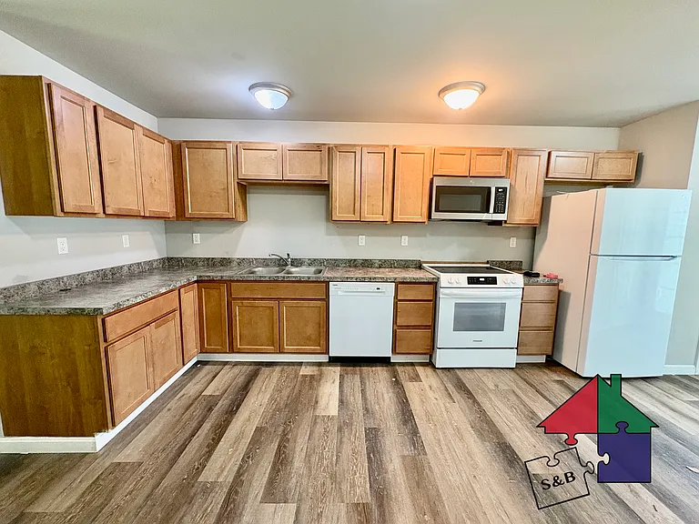 57 Green St #107 — Photo 5