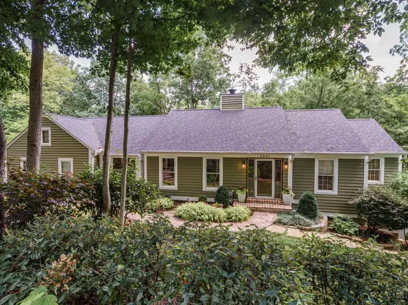 7931 Hopper Rd, Cincinnati, OH 45255