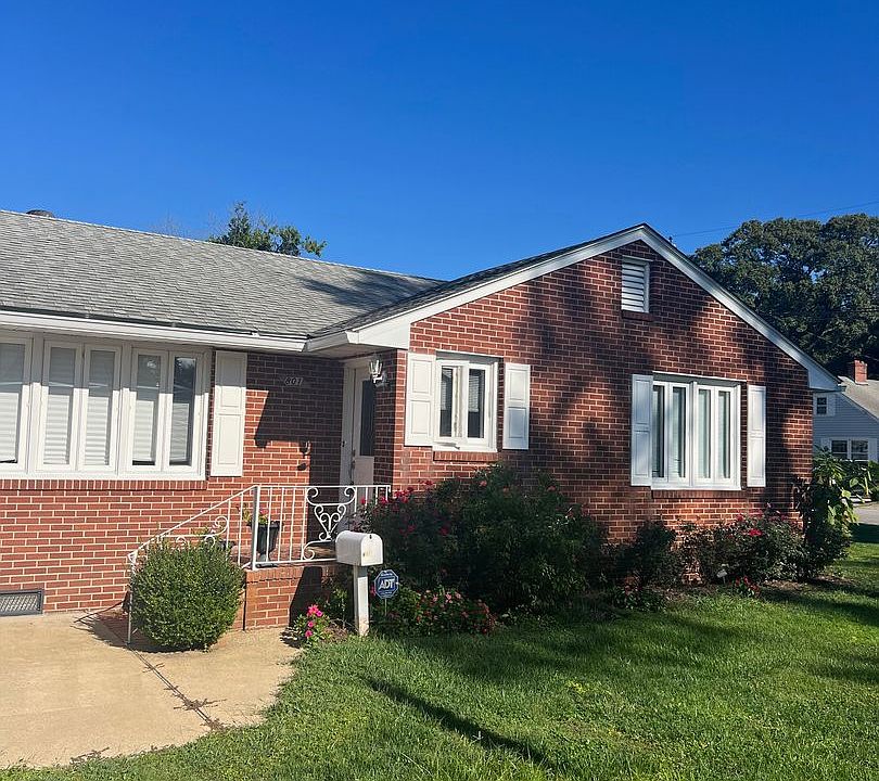 1st image of 801 Mediterranean Ave