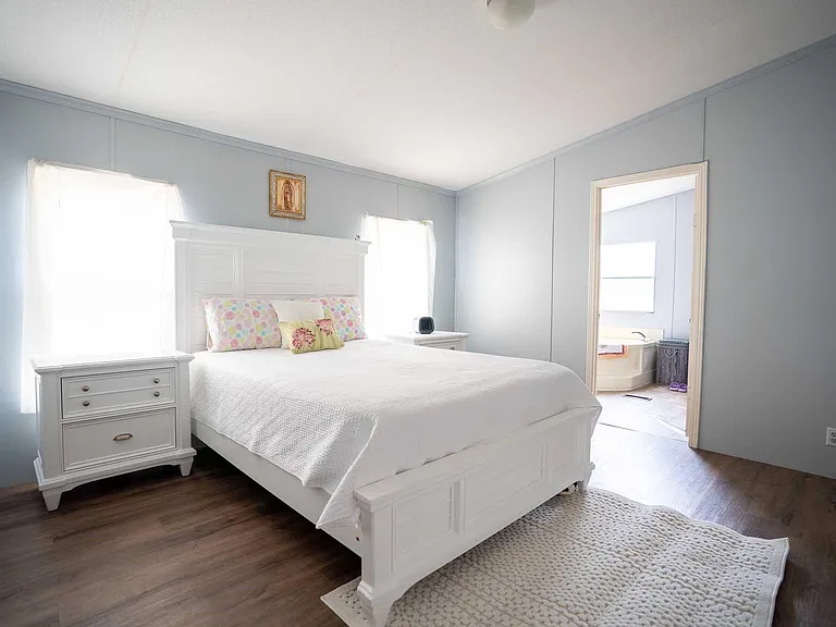 20511 N Sabine Dr — Photo 16