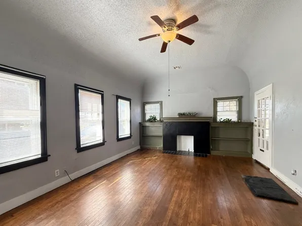 2812 NW 20th St, Oklahoma City, OK 73107