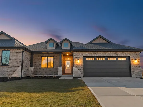 11129 Lizmore Ln #37B, Orland Park, IL 60467