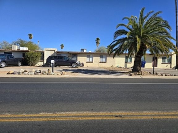 2nd image of 3551 S Calle Polar