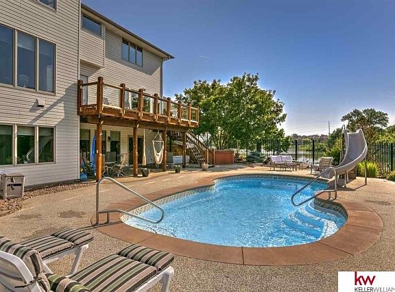 4th image of 5001 Westlake Cir