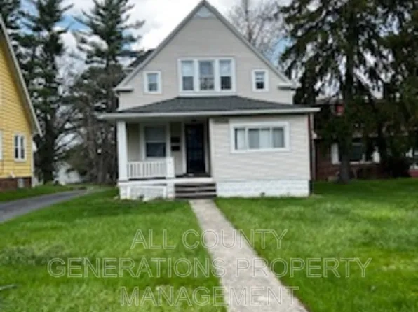 16775 Libby Rd #2, Maple Heights, OH 44137