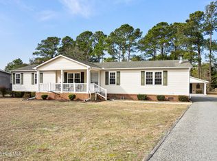 105 Forest Dr, Hampstead, NC 28443