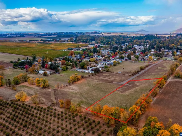 302 E Kisling Next To Parcel 3 Ave, Brownsville, OR 97327