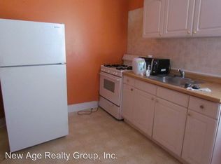 1246 S 45th St, Philadelphia, PA 19104