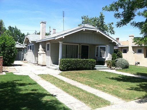 1st image of 1247 N Thorne Ave