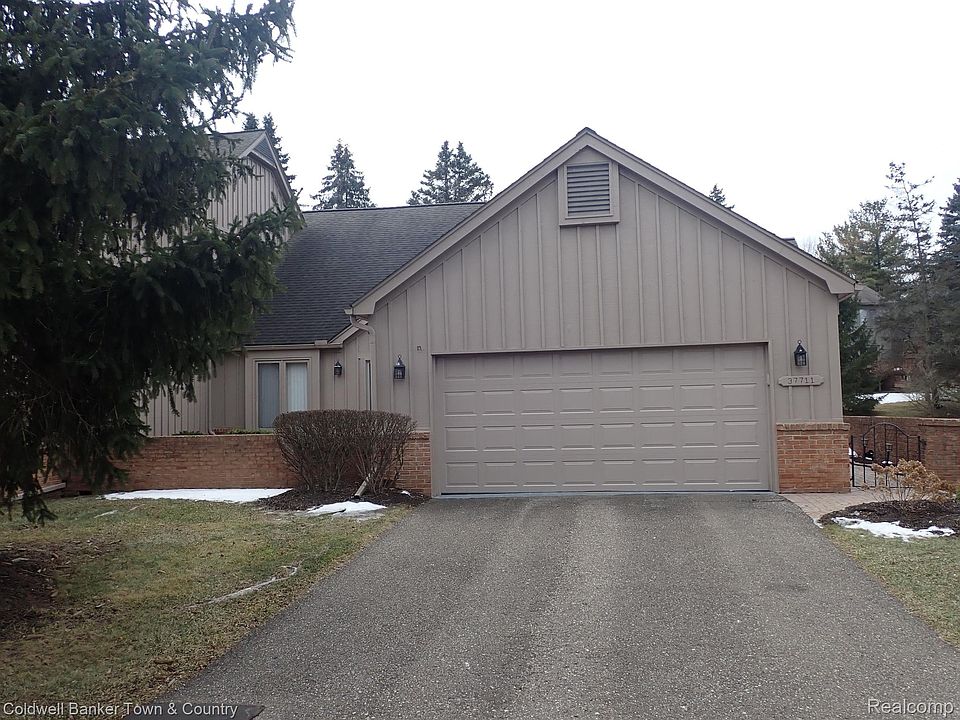 1st image of 37711 Amber Dr