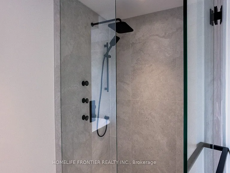 179 Palmerston Ave — Photo 29