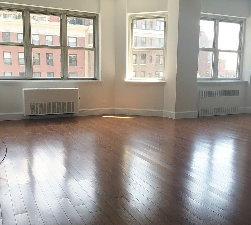 1st image of 80 Park Ave APT 12M
