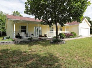 5 Tom Dr, Farmington, MO 63640