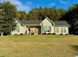 719 Willow Creek Dr, Lincoln, AL 35096