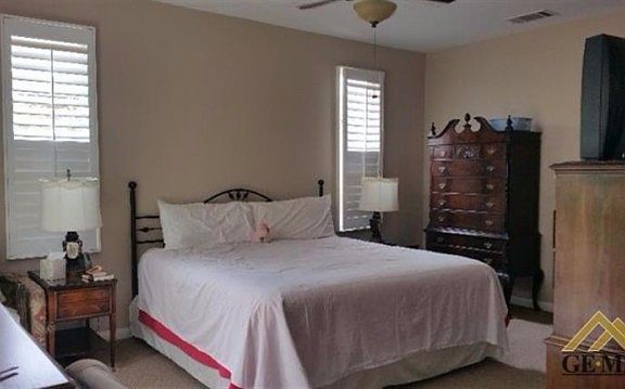 5th image of 10300 Toscana Dr