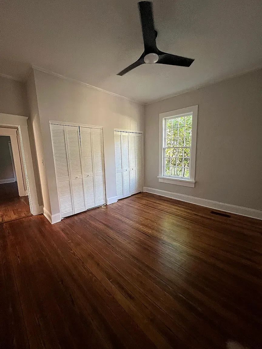 Spacious Secondary Bedroom with great closet spsce - 1011 Manigault St SE