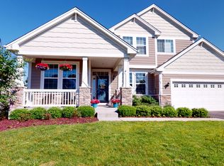 212 Prescott Ave, Elgin, IL 60124