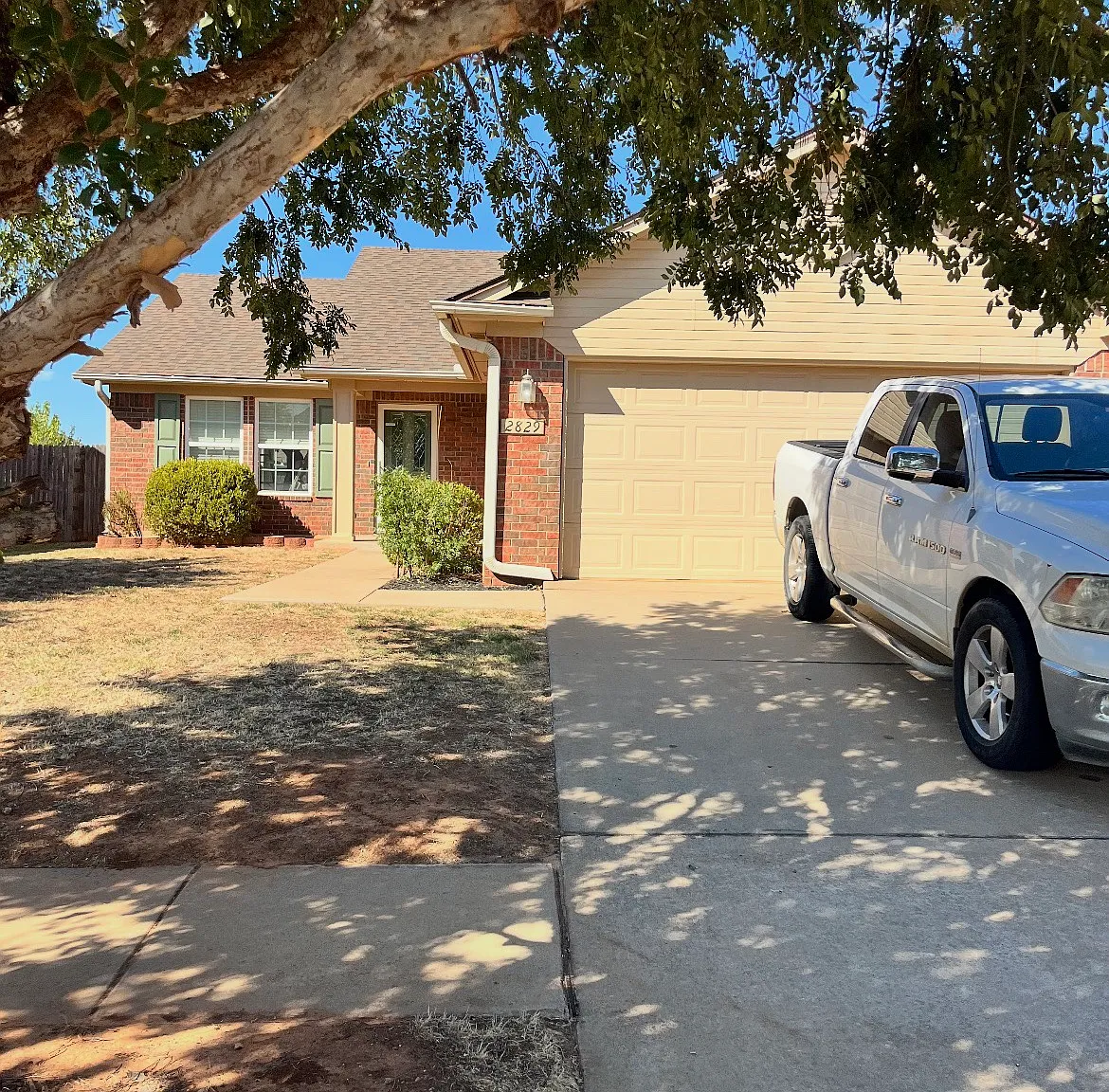 3 bed, 1334 sqft, $1,600 — Photo 1