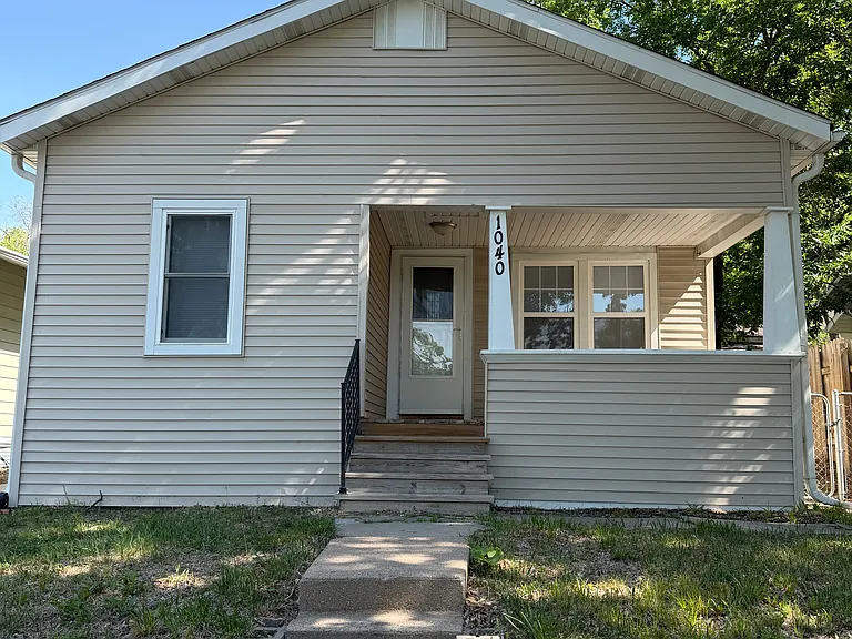 1040 Park Ave — Photo 9
