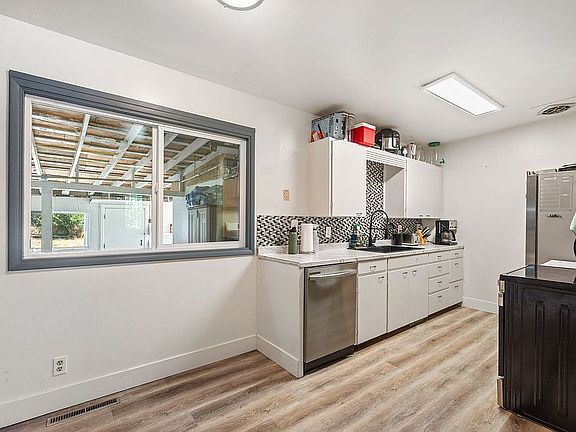 5th image of 635 El Rancho Blvd