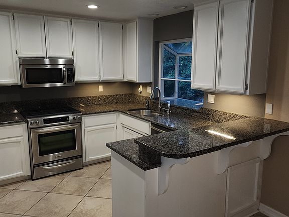 4th image of 3463 Northam Way