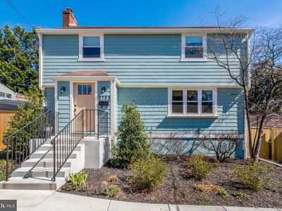 2755 Woodlawn Ave, Falls Church, VA, 22042