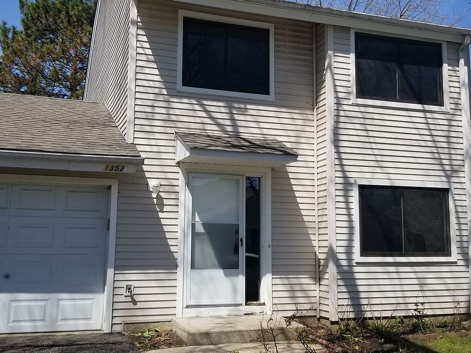 1st image of 1352 N Whispering Springs Cir