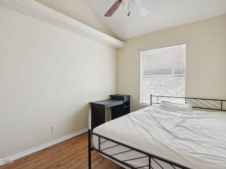 3286 Sal Berroteran Dr — Photo 14