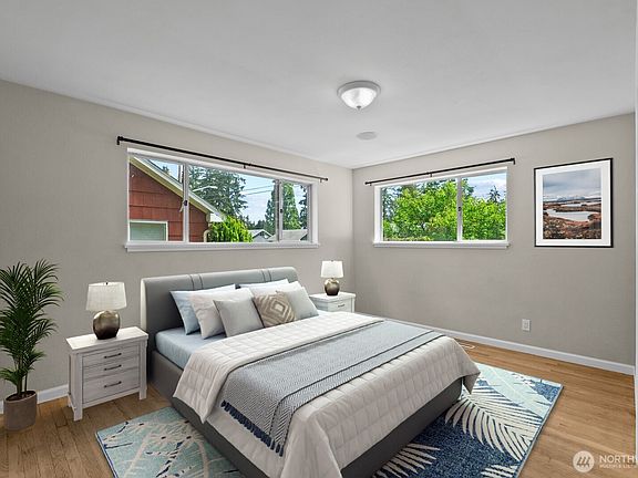 5th image of 1235 Warner Street NE