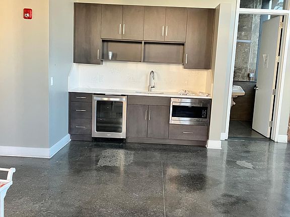 3rd image of 1 McWhorter St #1