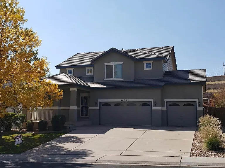 10382 Nottingham Dr — Photo 3
