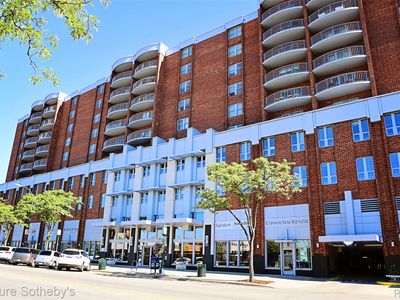 411 S Old Woodward Ave Unit 608, Birmingham, MI, 48009