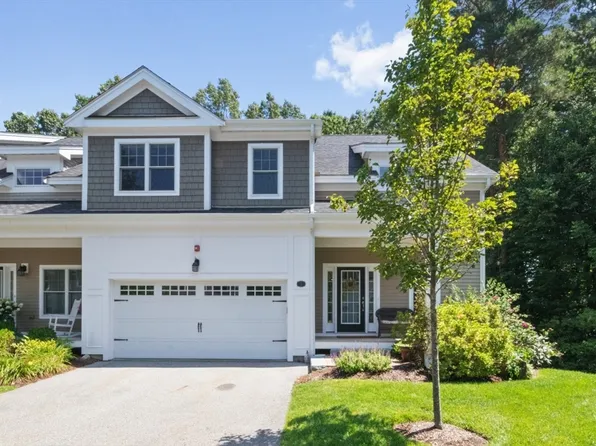 226 Pond St Unit 3, Natick, MA 01760