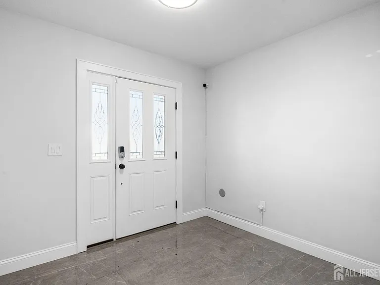 22 Arcadia Pl #B — Photo 2