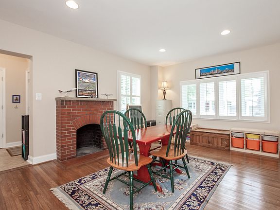 5th image of 2349 Belleview Ave