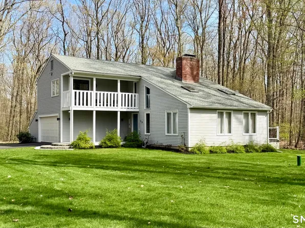 29 Heather Lane, Granby, CT 06060