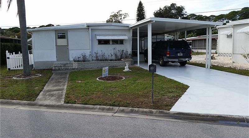 1st image of 4829 Winged Foot Ave