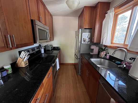 3rd image of 1012 W Pine St Unit 222