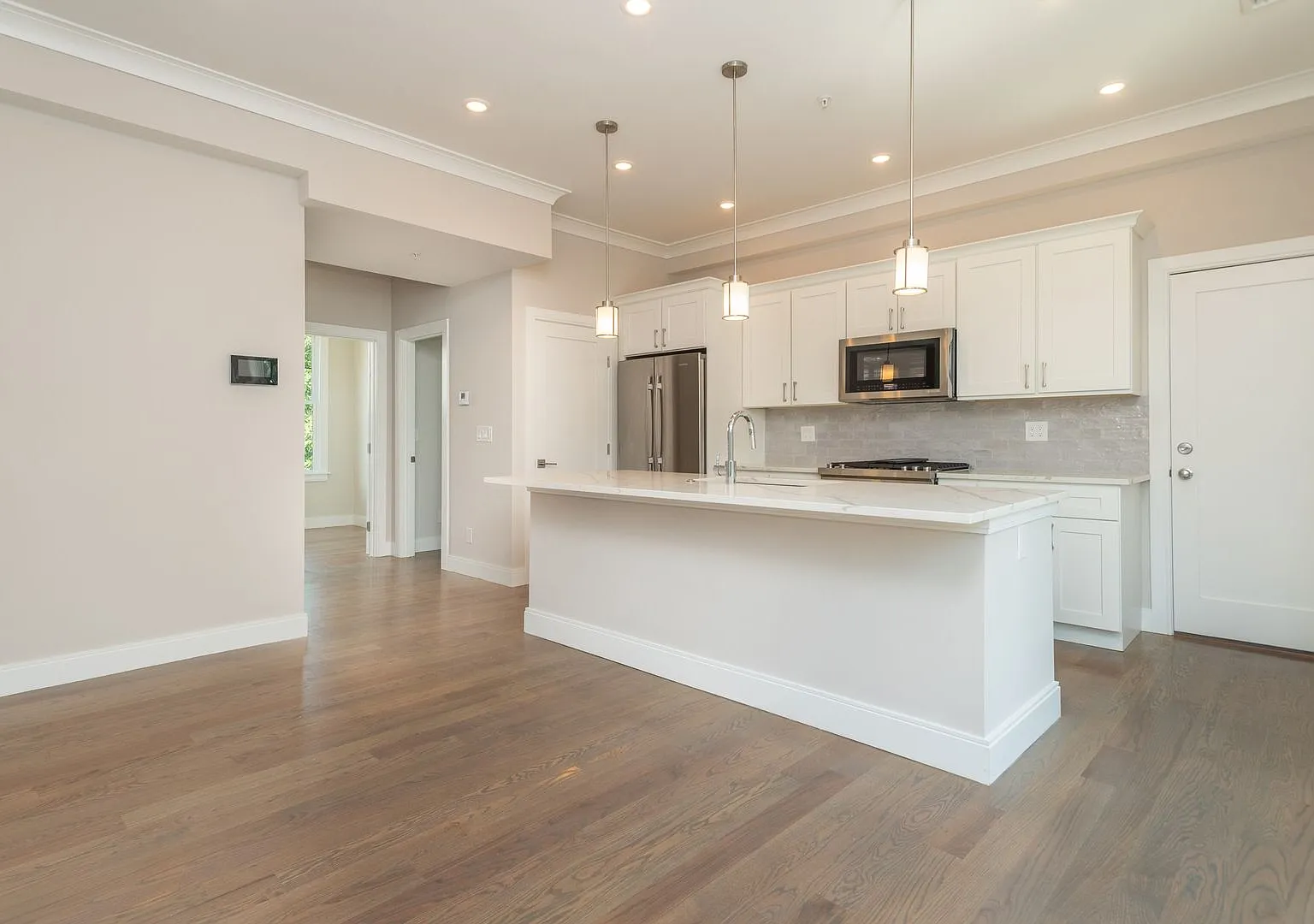 Check out this Jp Listing — Photo 3