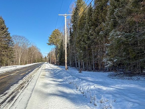 3rd image of 1000 Grindstone Road