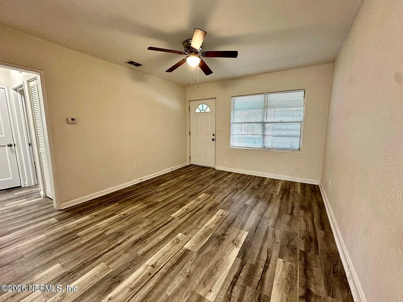2 bed, 1.0 bath, 750 sqft, $1,550 — Photo 3
