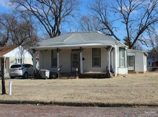 145 S 11th St, Salina, KS 67401