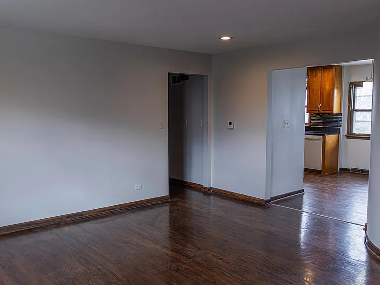 851 N Northwest Hwy #2 — Photo 11