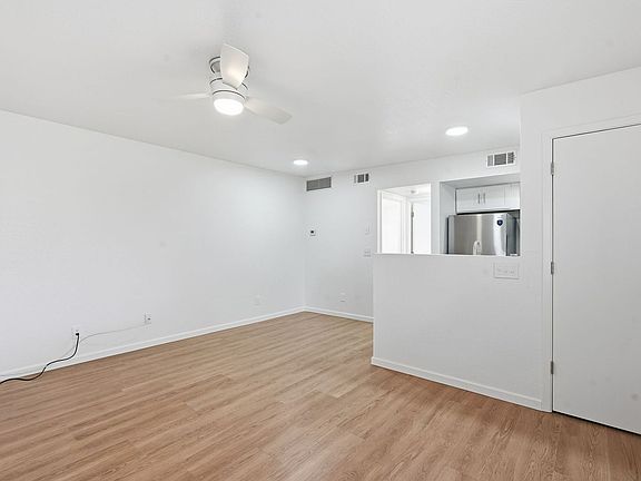 5th image of 317 N Vine Ave #281